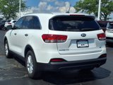 Used 2016 Kia Sorento LX image 4