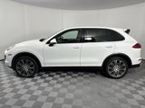 Used 2016 Porsche Cayenne image 2