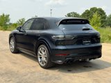 Used 2022 Porsche Cayenne GTS image 3