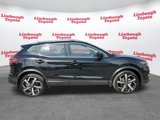 Used 2022 Nissan Rogue Sport SL w/ Premium Package image 2