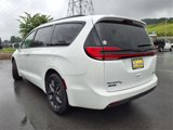 Used 2021 Chrysler Pacifica Touring w/ Cold Weather Group image 4