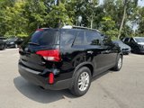 Used 2014 Kia Sorento LX image 3