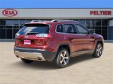 Used 2019 Jeep Cherokee Limited image 4