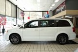 Used 2017 Dodge Grand Caravan SXT image 3