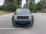 Used 2018 Jeep Renegade Latitude w/ Cold Weather Group image 3