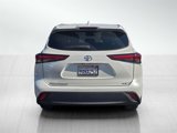 Used 2022 Toyota Highlander XLE image 5