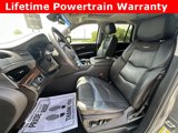 Used 2020 Cadillac Escalade Luxury image 2