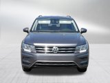 Used 2018 Volkswagen Tiguan SE image 2
