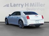 Used 2017 Chrysler 300 Limited image 3
