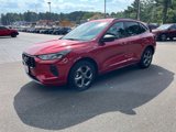 Used 2024 Ford Escape ST-Line image 3