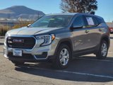 Used 2024 GMC Terrain SLE image 4