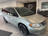 Used 2003 Chrysler Town & Country Limited image 3
