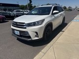 Used 2018 Toyota Highlander Limited image 3