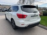 Used 2019 Nissan Pathfinder Platinum image 4