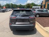 Used 2022 Jeep Cherokee Latitude Lux w/ Sun & Sound Group image 4