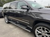 Used 2017 Chevrolet Suburban LT image 4