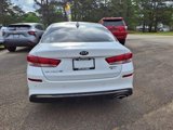 Used 2020 Kia Optima LX image 4