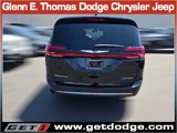 New 2025 Chrysler Pacifica Select image 5