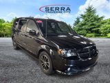 Used 2017 Dodge Grand Caravan GT image 3