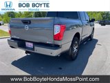 Used 2021 Nissan Titan SV w/ SV Convenience Package image 6