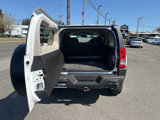 Used 2007 HUMMER H3 image 6