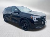 Used 2023 GMC Terrain SLE w/ Driver Convenience Package image 2
