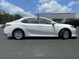 Used 2019 Toyota Camry L image 2