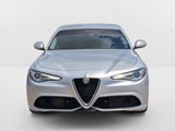 Used 2017 Alfa Romeo Giulia image 2