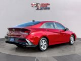 Certified 2025 Hyundai Elantra SE image 5