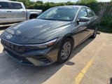 Used 2024 Hyundai Elantra SEL image 2