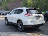 Used 2016 Nissan Rogue SL image 6