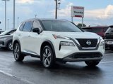 Used 2021 Nissan Rogue SL image 2
