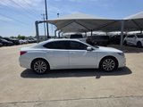 Used 2019 Acura TLX image 2