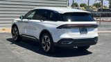 New 2025 Lincoln Nautilus Premier w/ Equipment Group 102A image 5