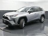 Used 2021 Toyota RAV4 LE image 5