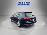 Used 2017 Volkswagen Golf Alltrack SE image 5