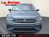 Used 2024 Volkswagen Tiguan SE image 2