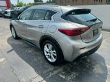 Used 2018 INFINITI QX30 Premium w/ Navigation Package image 3