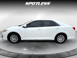 Used 2014 Toyota Camry XLE image 3
