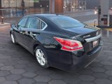 Used 2014 Nissan Altima 2.5 SV w/ Convenience Package image 3
