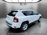 Used 2016 Jeep Compass Latitude image 6