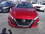 Used 2020 Nissan Altima 2.5 SV image 2
