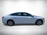 Used 2023 Chevrolet Malibu LT image 2
