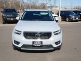 Used 2021 Volvo XC40 T5 Inscription w/ Climate Package image 2