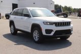 New 2025 Jeep Grand Cherokee Laredo X w/ Luxury Tech Group I image 3