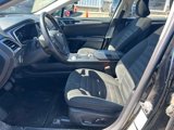Used 2017 Ford Fusion SE image 4