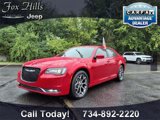 Used 2016 Chrysler 300 S image 3