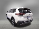 Used 2021 Nissan Rogue SV image 4