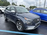 Used 2022 Hyundai Venue Limited image 2