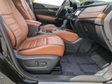 Used 2019 Nissan Rogue SL w/ Premium Package image 4